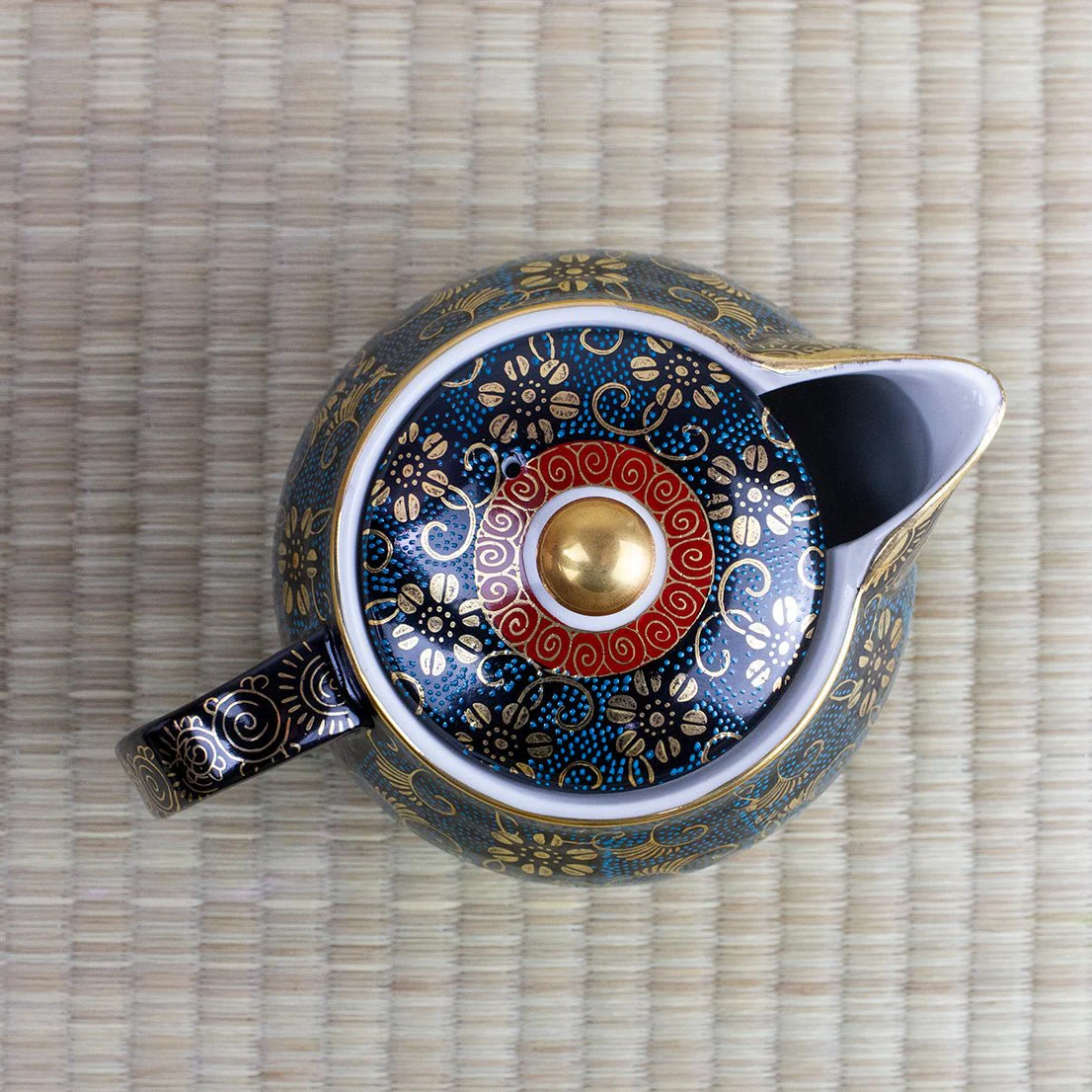 Aochibu Gold-Leaf Kutani Japanese Teapot (360ml) - Image 8