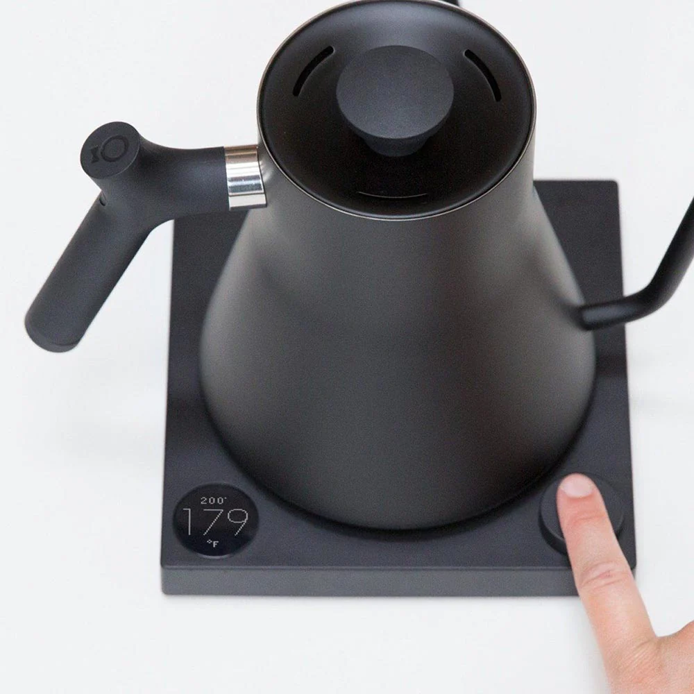 Fellow Stagg EKG Temperature Control Kettle in Black - Image 2
