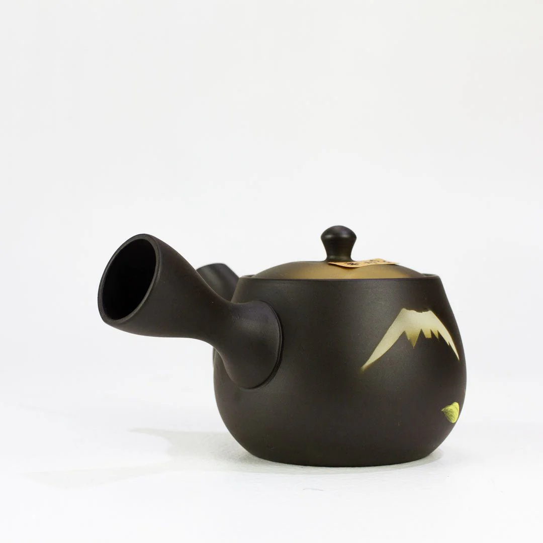Fukurō handpainted Tokoname Japanese Teapot (400ml) - Image 3