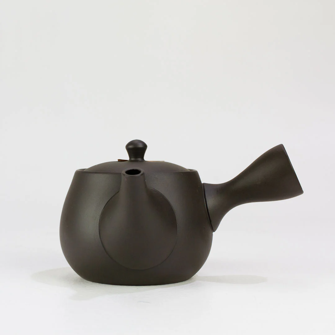Fukurō handpainted Tokoname Japanese Teapot (400ml) - Image 5