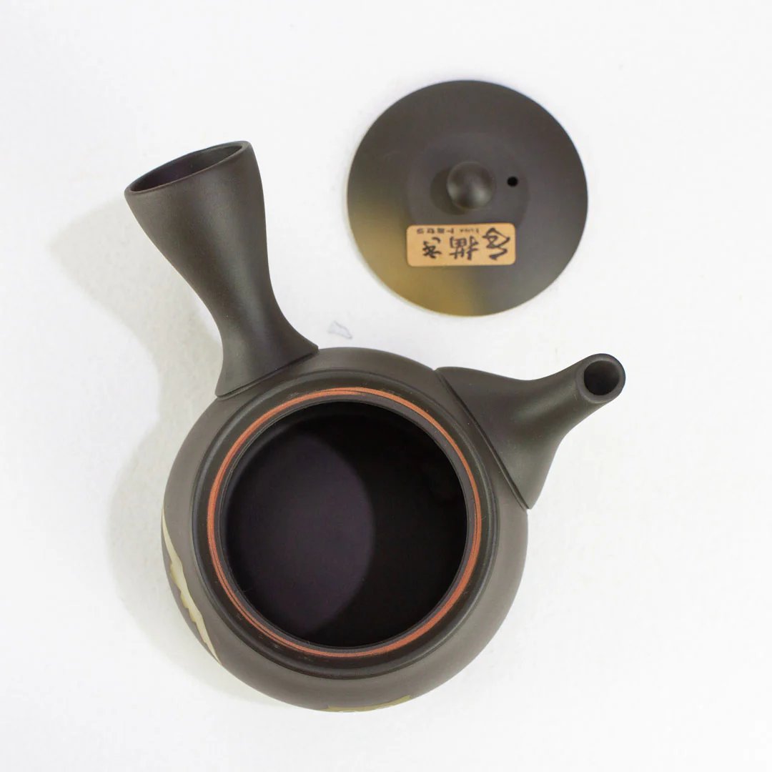 Fukurō handpainted Tokoname Japanese Teapot (400ml) - Image 7