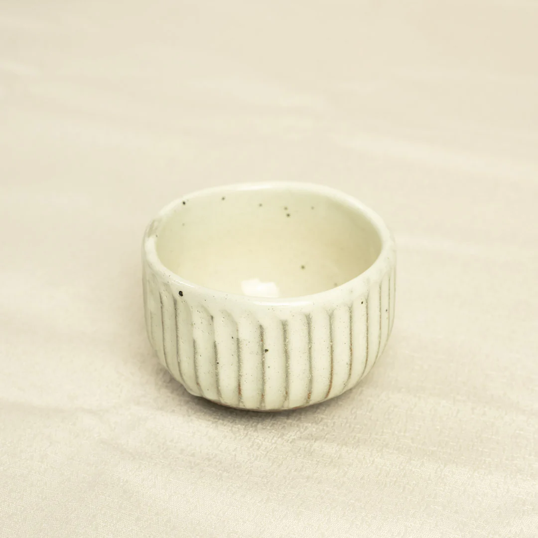 KOBIKI Ivory Matcha Tea Bowl Chawan (320ml) - Image 3