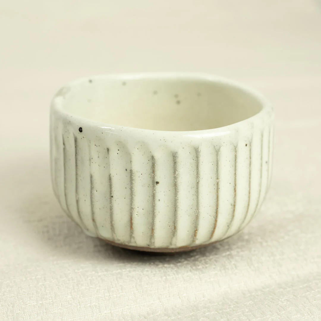 KOBIKI Ivory Matcha Tea Bowl Chawan (320ml) - Image 4