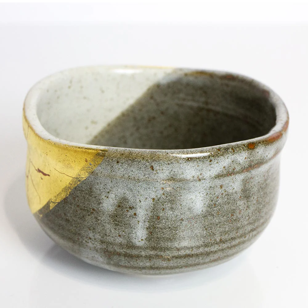 KUTANI Gold Leaf Matcha Bowl Chawan - Image 3