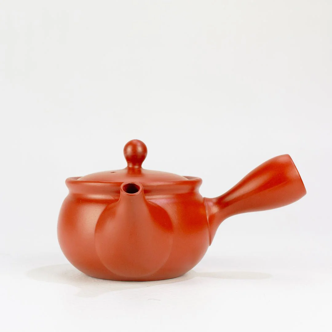 Red Clay Japanese Teapot (350ml) - Image 4