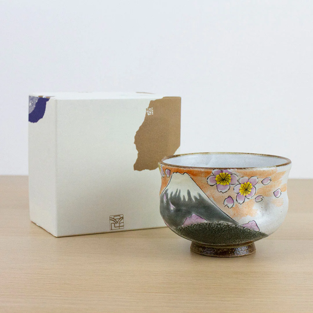 Spring Fuji Kutani-Yaki Chawan (200ml) - Image 5