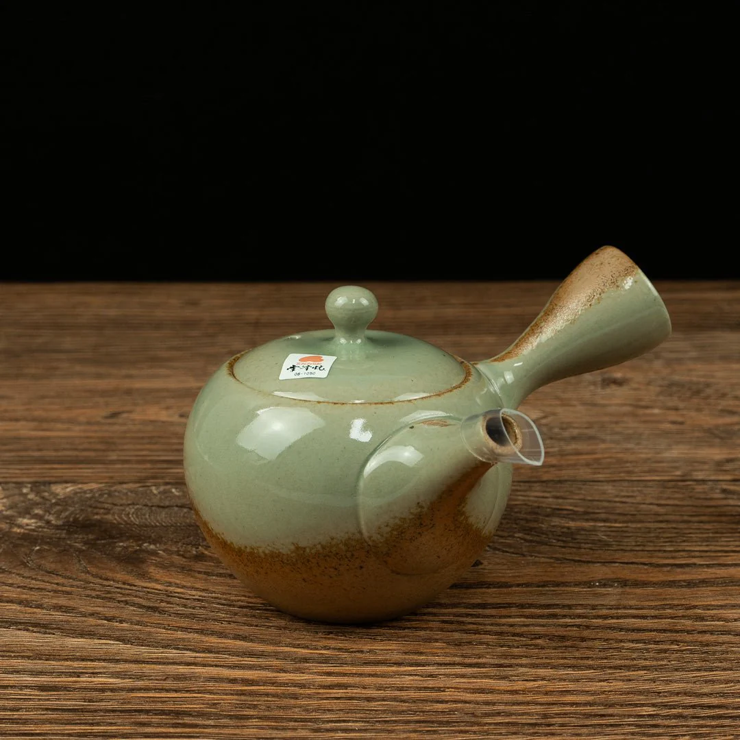 ISSEN Tokoname Japanese Teapot (240ml) - Image 3
