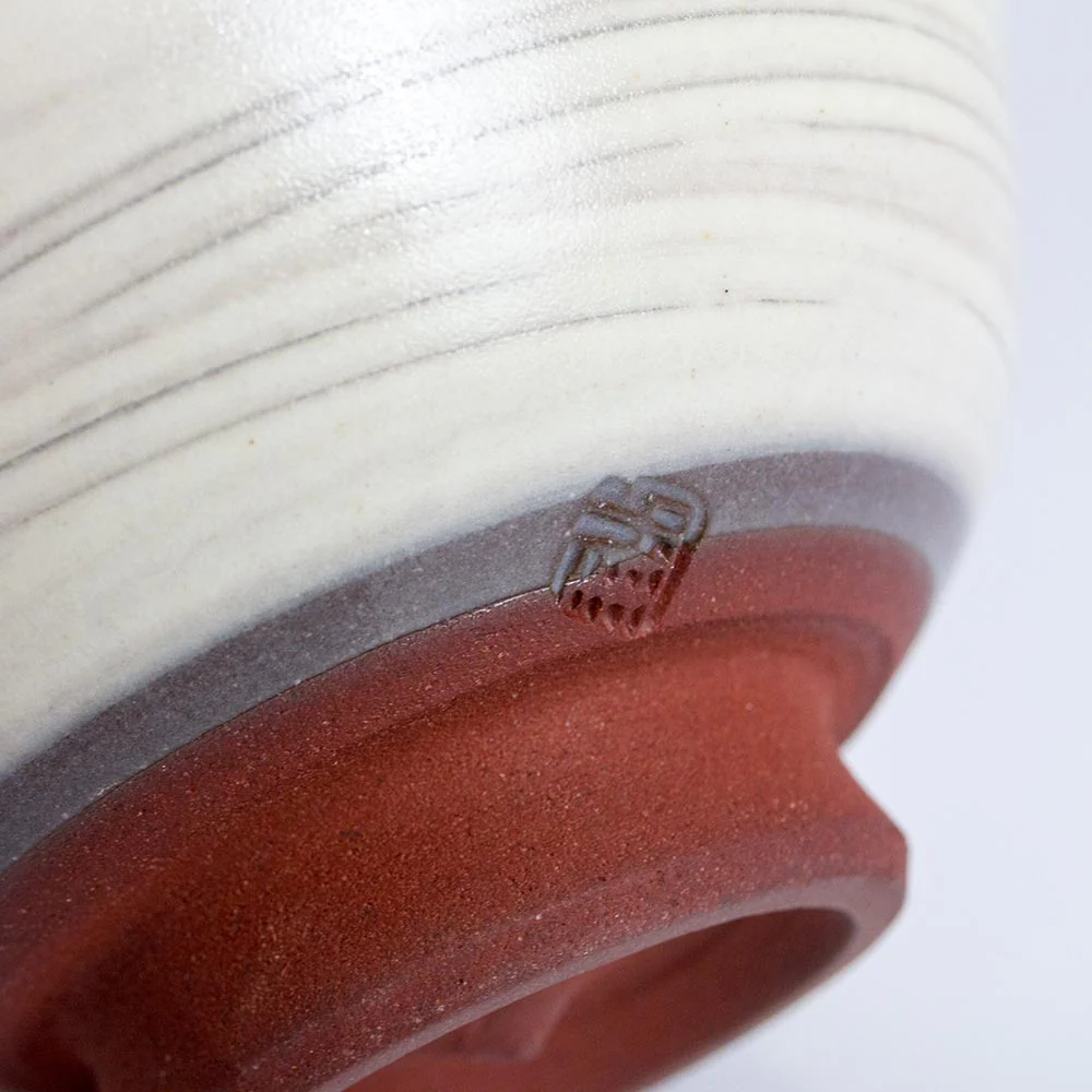 TOMOBAKO Swirling Brush Chawan - Image 7